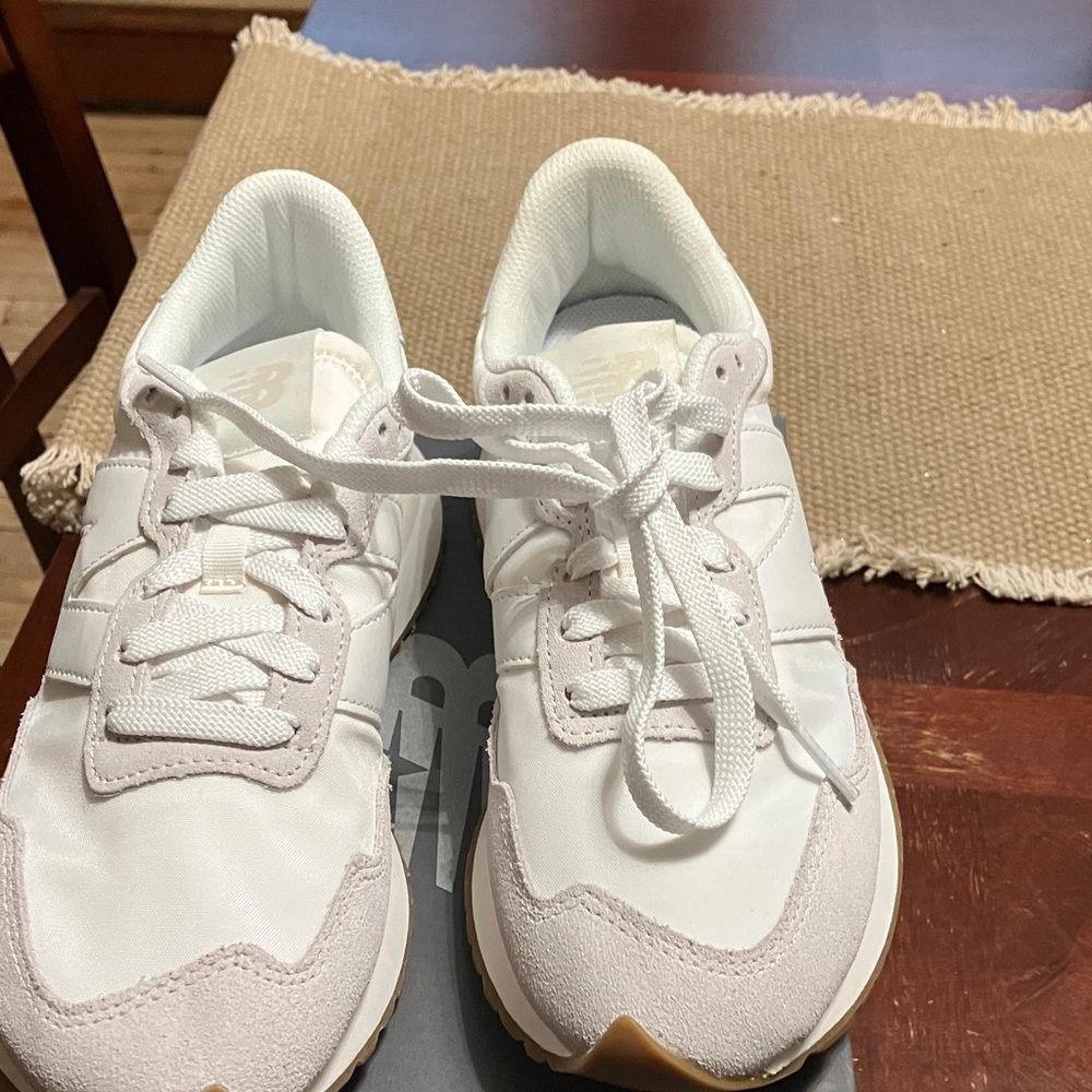 New Balance White and Tan Sneakers